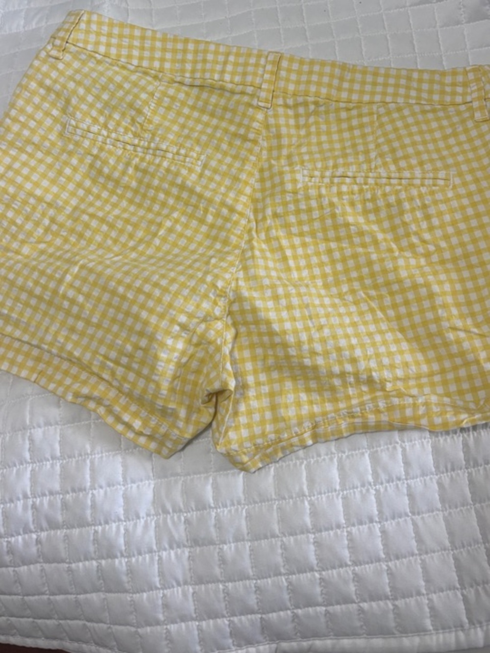 Old Navy Yellow Gingham Women’s Shorts